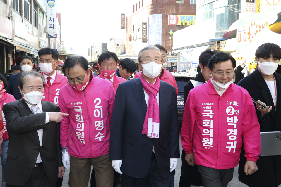 제목 노출 영역입니다 이미지