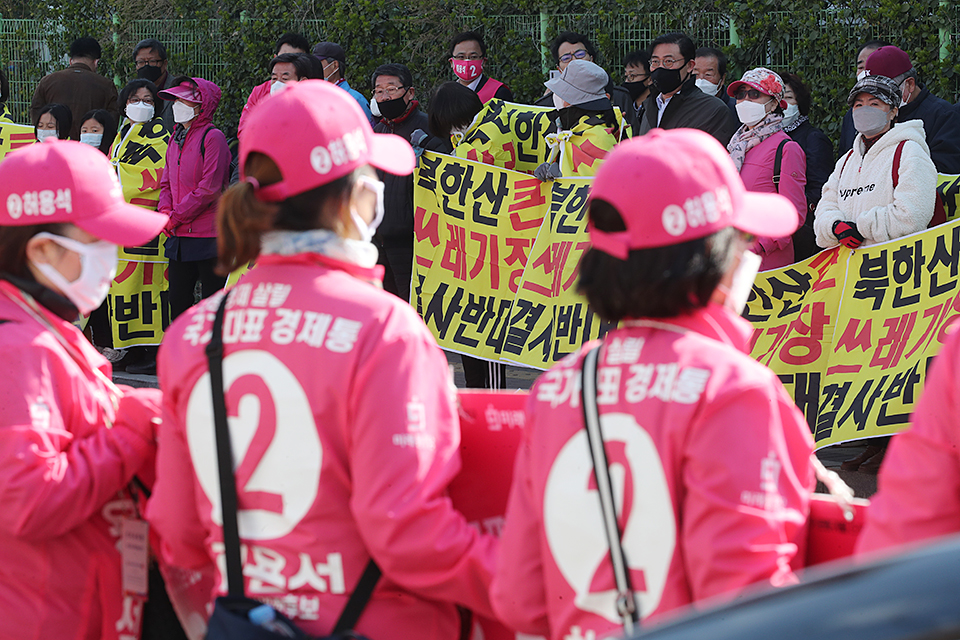 제목 노출 영역입니다 이미지