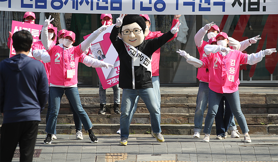 제목 노출 영역입니다 이미지
