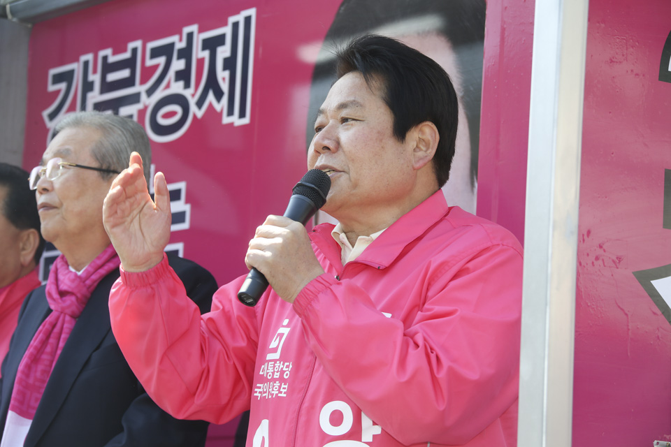 제목 노출 영역입니다 이미지