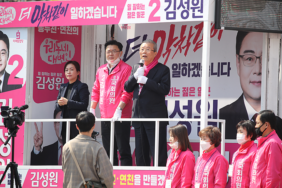 제목 노출 영역입니다 이미지