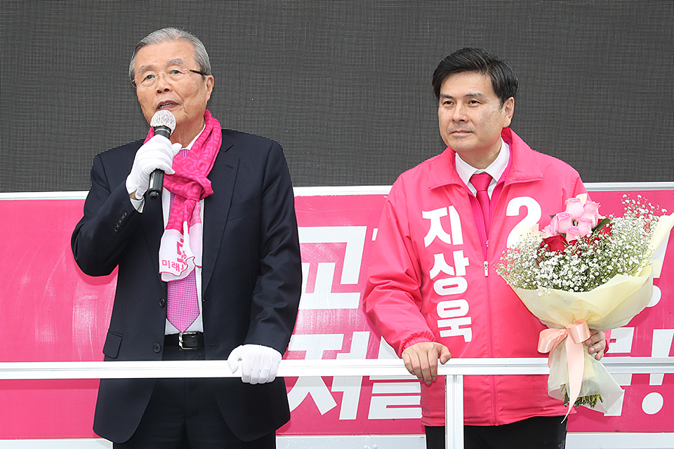 제목 노출 영역입니다 이미지
