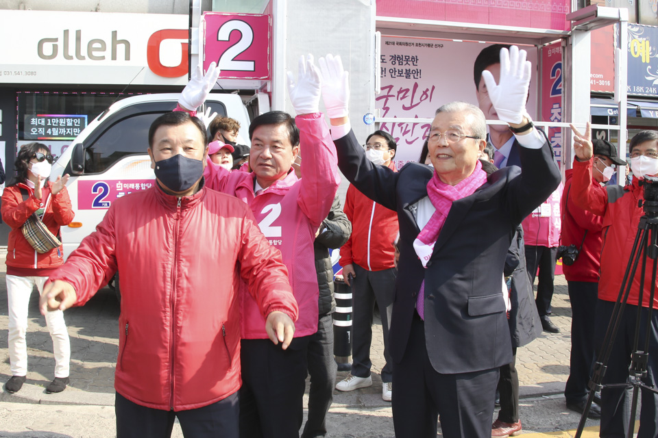 제목 노출 영역입니다 이미지