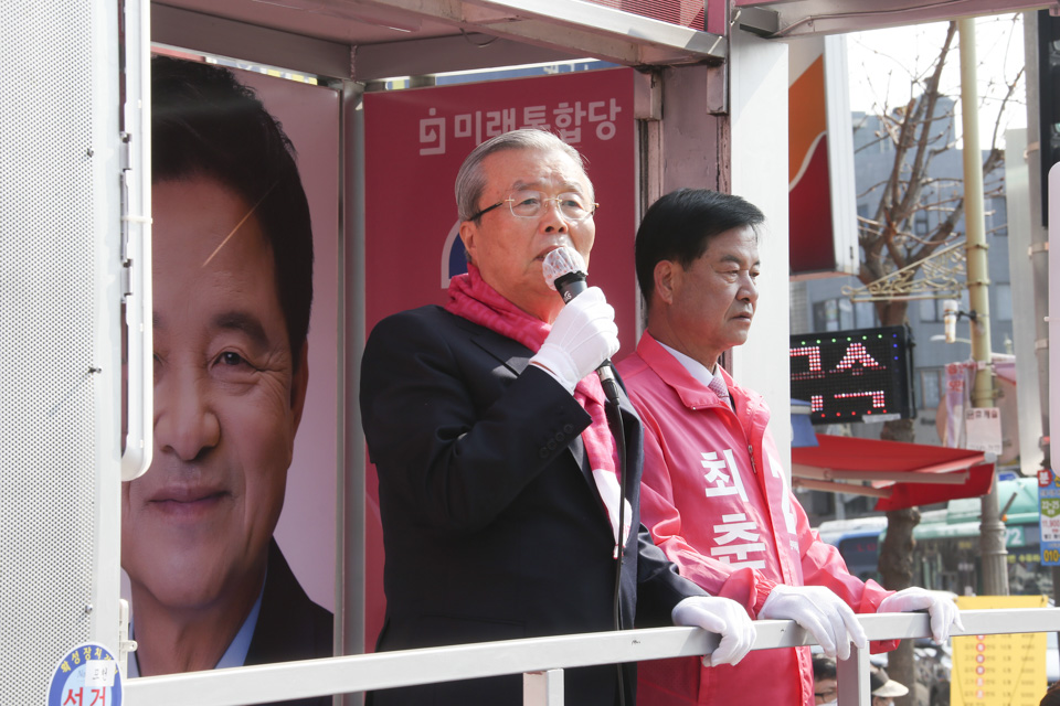 제목 노출 영역입니다 이미지