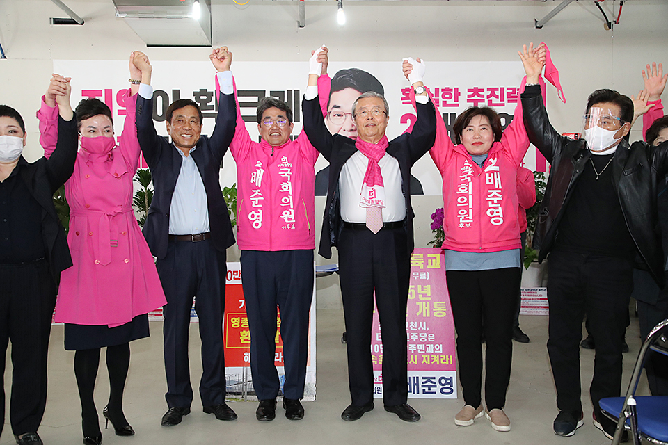 제목 노출 영역입니다 이미지