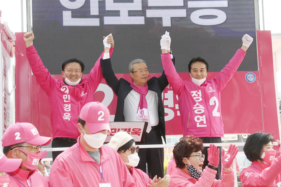 제목 노출 영역입니다 이미지