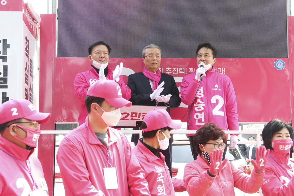 제목 노출 영역입니다 이미지