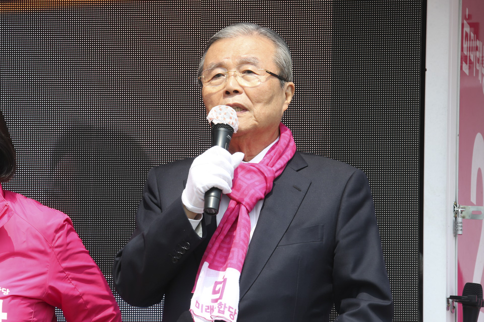 제목 노출 영역입니다 이미지