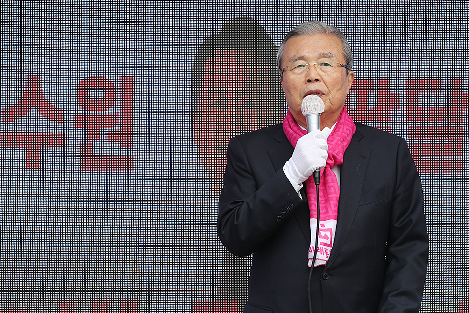 제목 노출 영역입니다 이미지