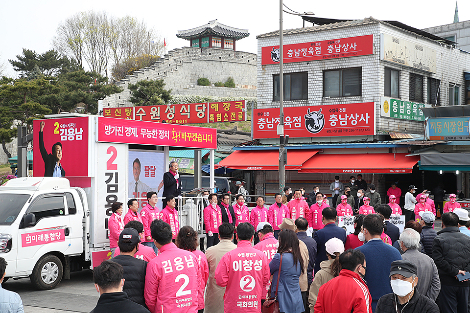 제목 노출 영역입니다 이미지