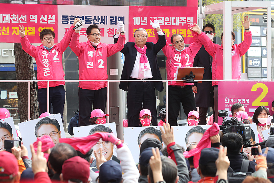 제목 노출 영역입니다 이미지