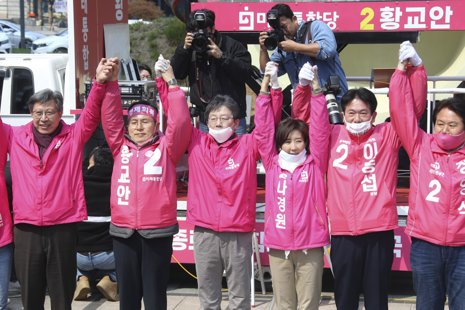 제목 노출 영역입니다 이미지