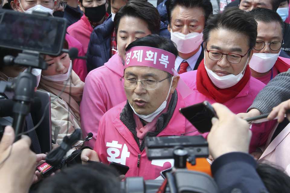 제목 노출 영역입니다 이미지