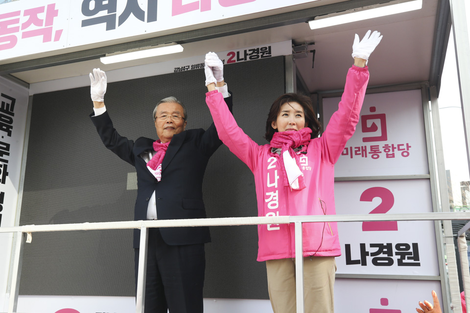 제목 노출 영역입니다 이미지