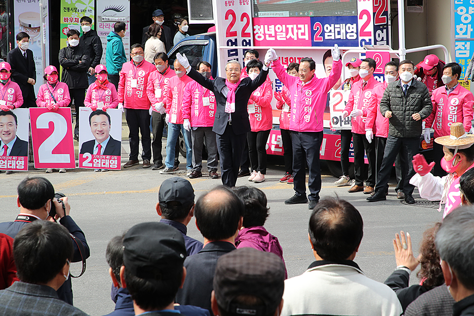 제목 노출 영역입니다 이미지