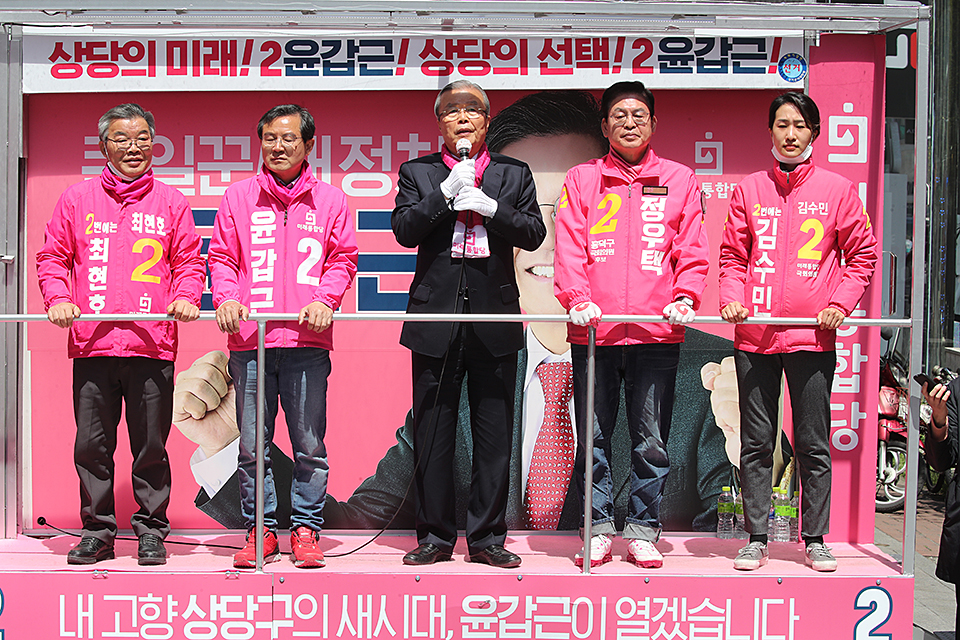 제목 노출 영역입니다 이미지