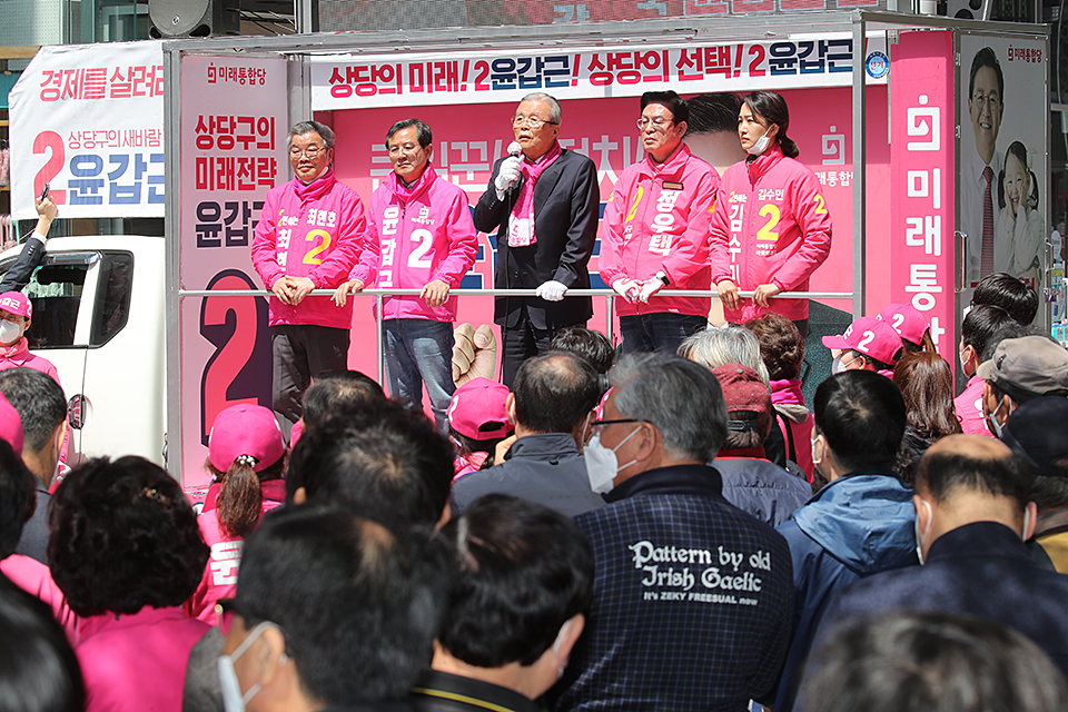 제목 노출 영역입니다 이미지