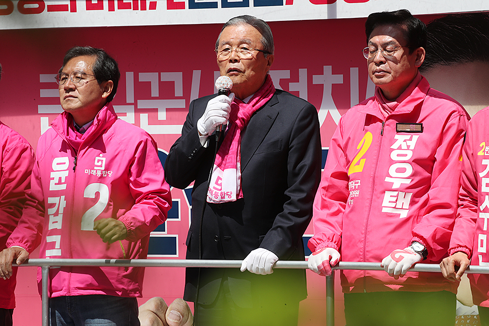 제목 노출 영역입니다 이미지