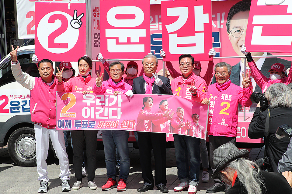 제목 노출 영역입니다 이미지