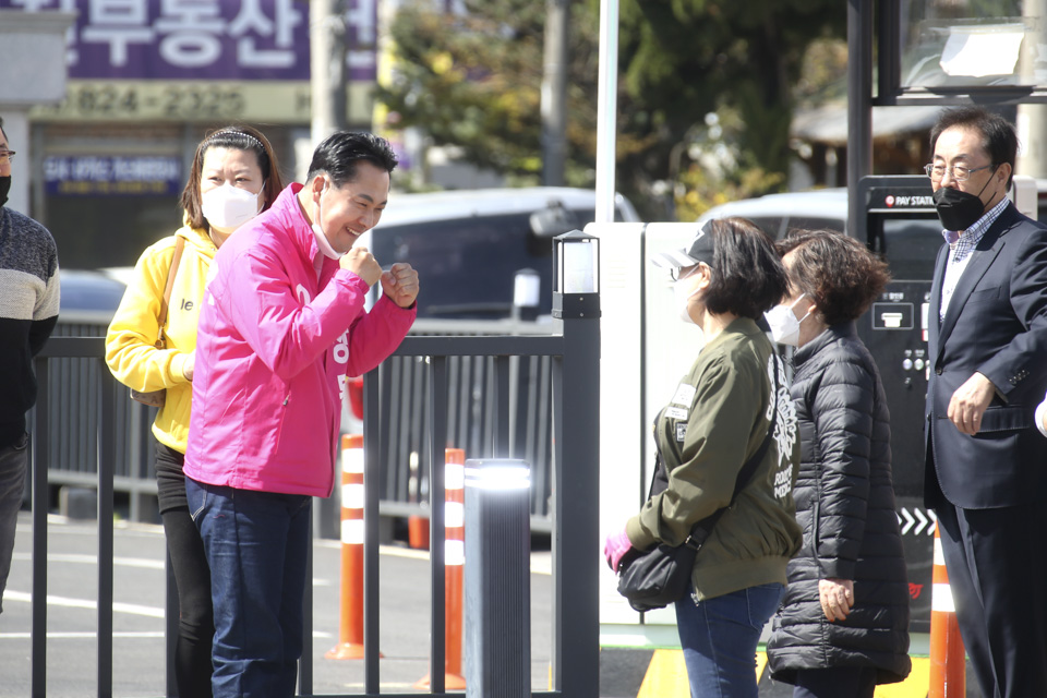 제목 노출 영역입니다 이미지