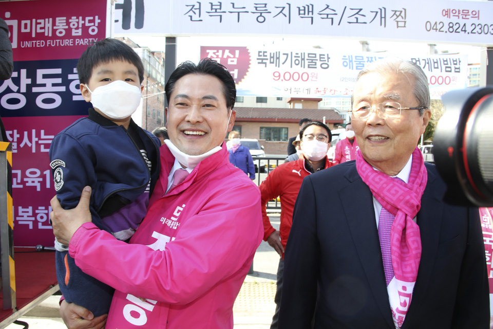 제목 노출 영역입니다 이미지