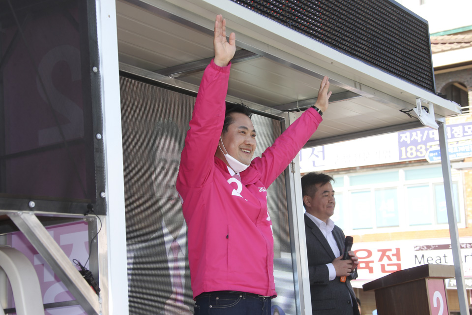 제목 노출 영역입니다 이미지