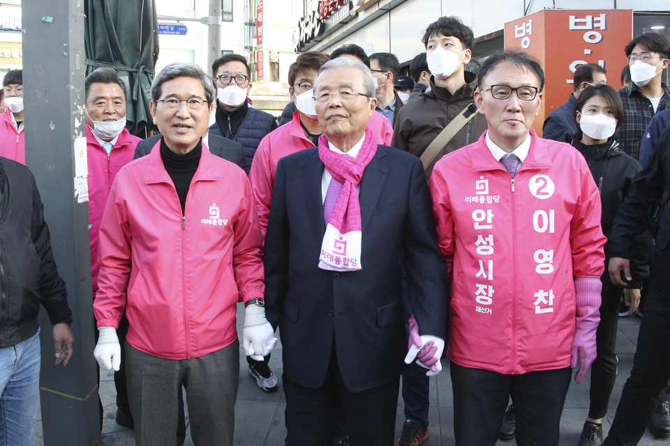 제목 노출 영역입니다 이미지