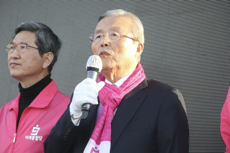 제목 노출 영역입니다 이미지