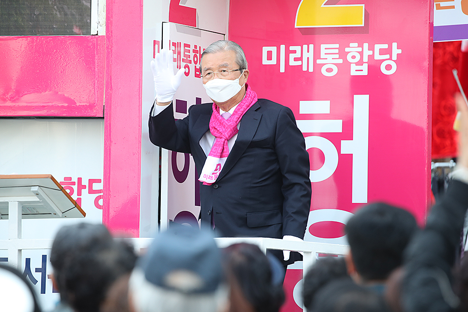 제목 노출 영역입니다 이미지