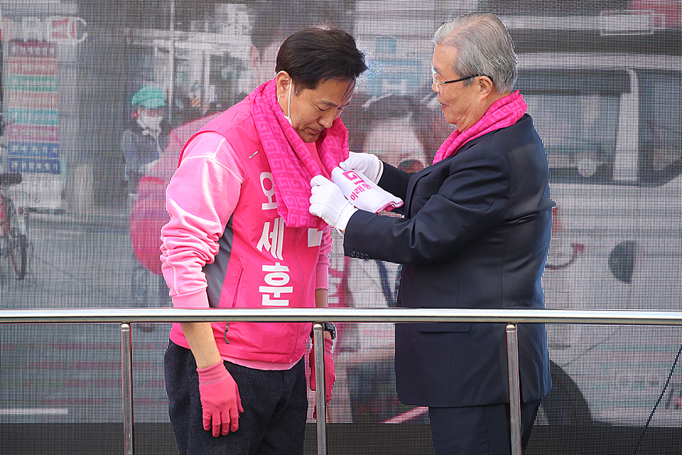 제목 노출 영역입니다 이미지