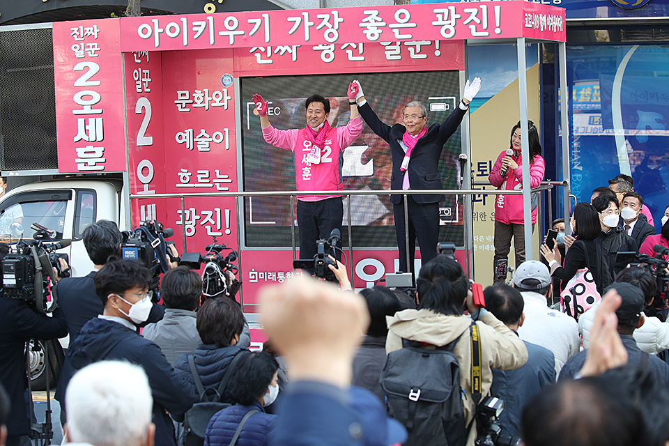 제목 노출 영역입니다 이미지