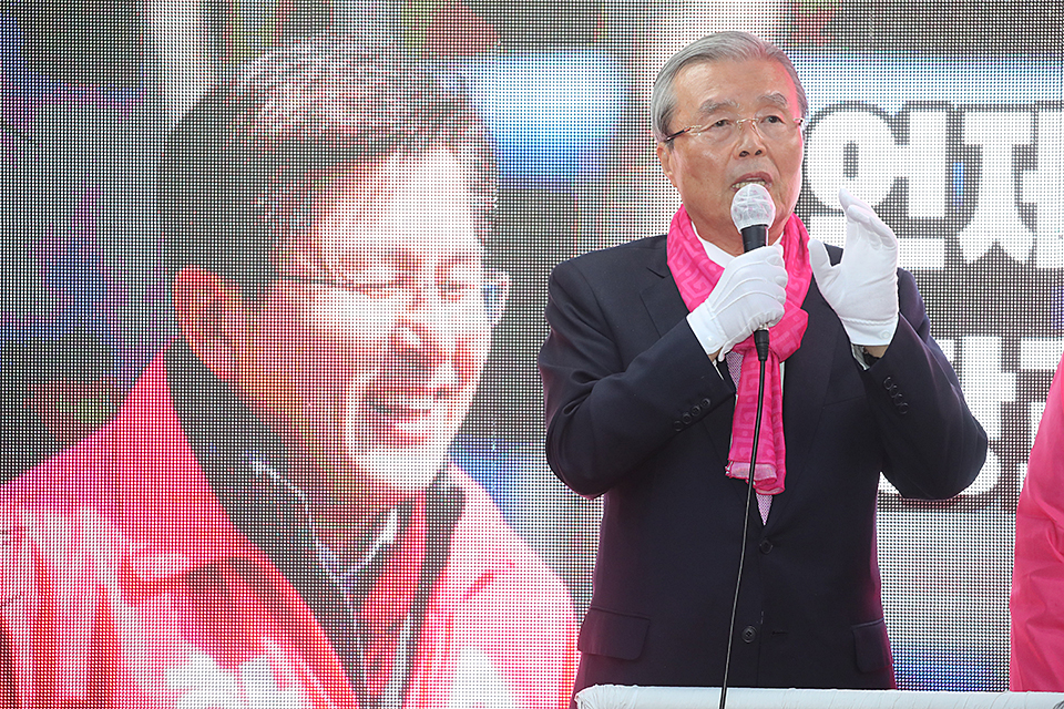 제목 노출 영역입니다 이미지