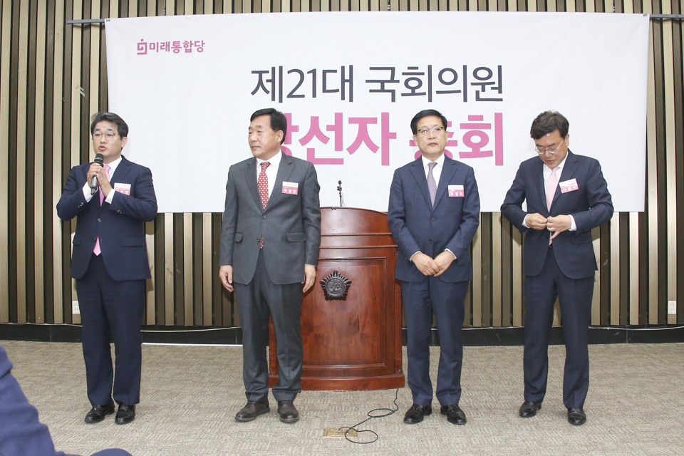 제목 노출 영역입니다 이미지