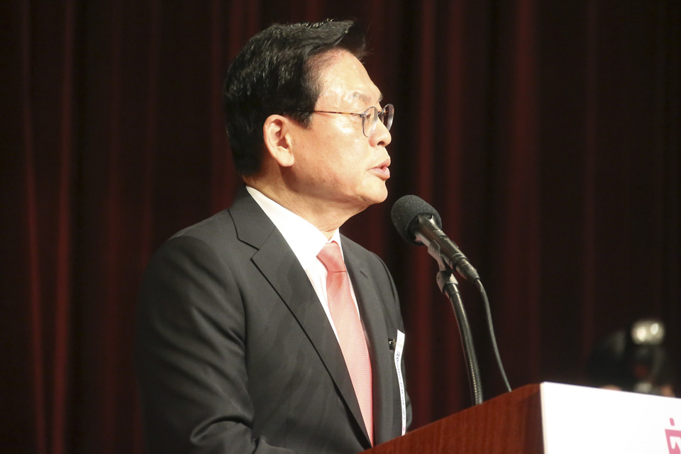 제목 노출 영역입니다 이미지