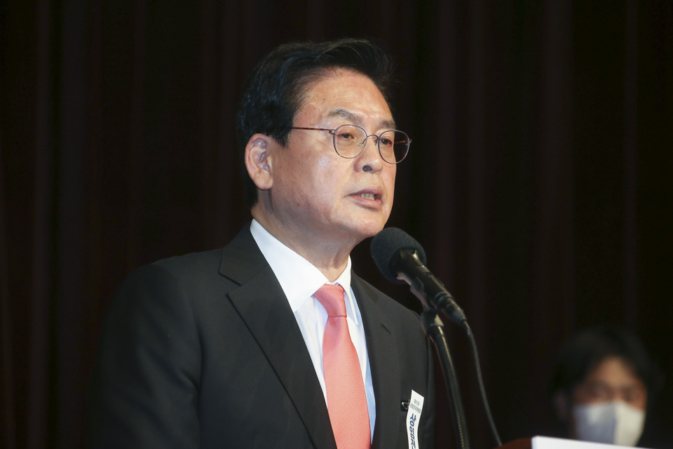 제목 노출 영역입니다 이미지