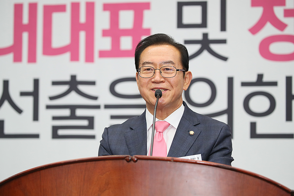 제목 노출 영역입니다 이미지