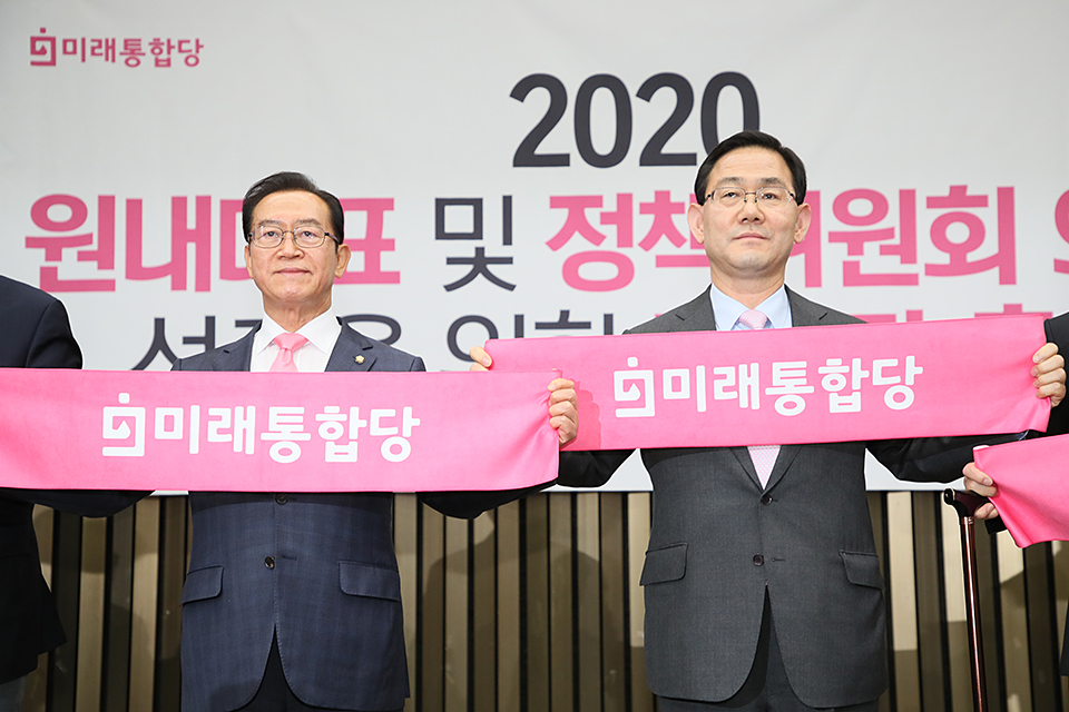 제목 노출 영역입니다 이미지
