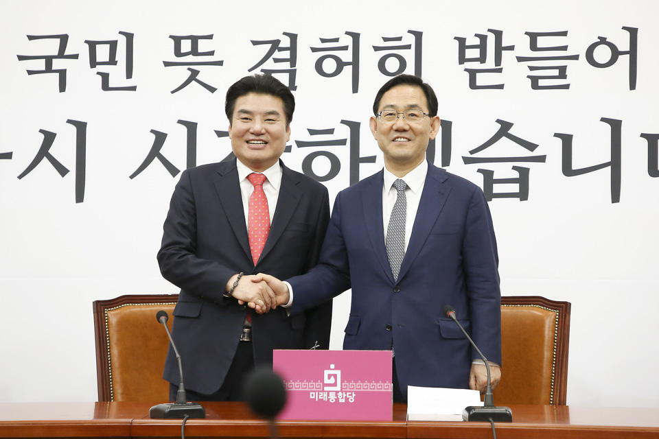 제목 노출 영역입니다 이미지