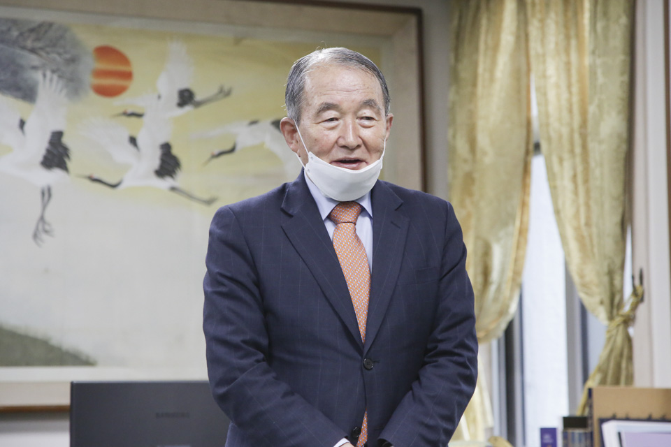 제목 노출 영역입니다 이미지
