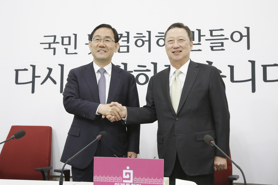 제목 노출 영역입니다 이미지