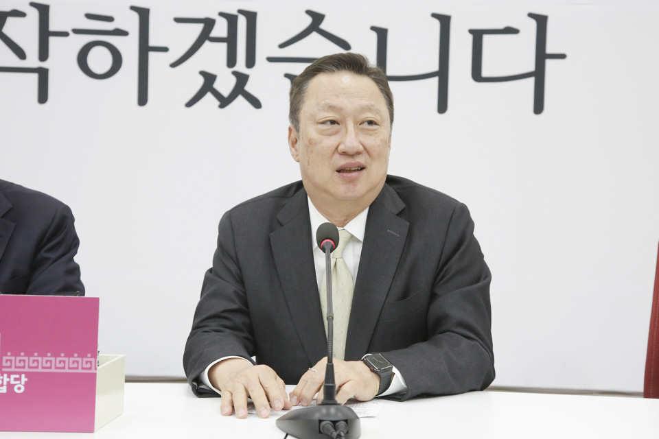 제목 노출 영역입니다 이미지