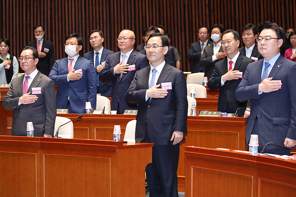 제목 노출 영역입니다 이미지