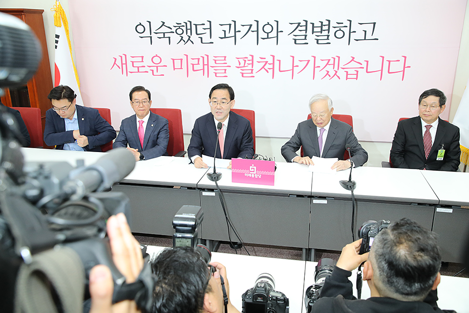 제목 노출 영역입니다 이미지