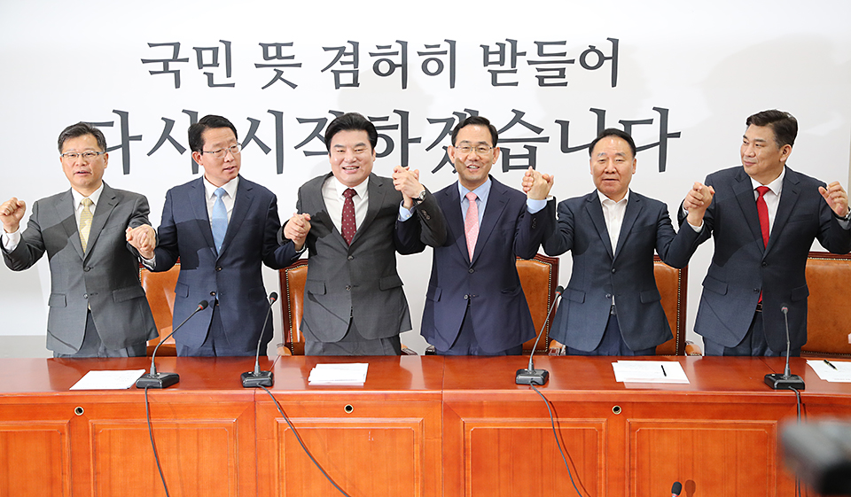 제목 노출 영역입니다 이미지