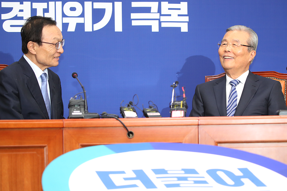 제목 노출 영역입니다 이미지