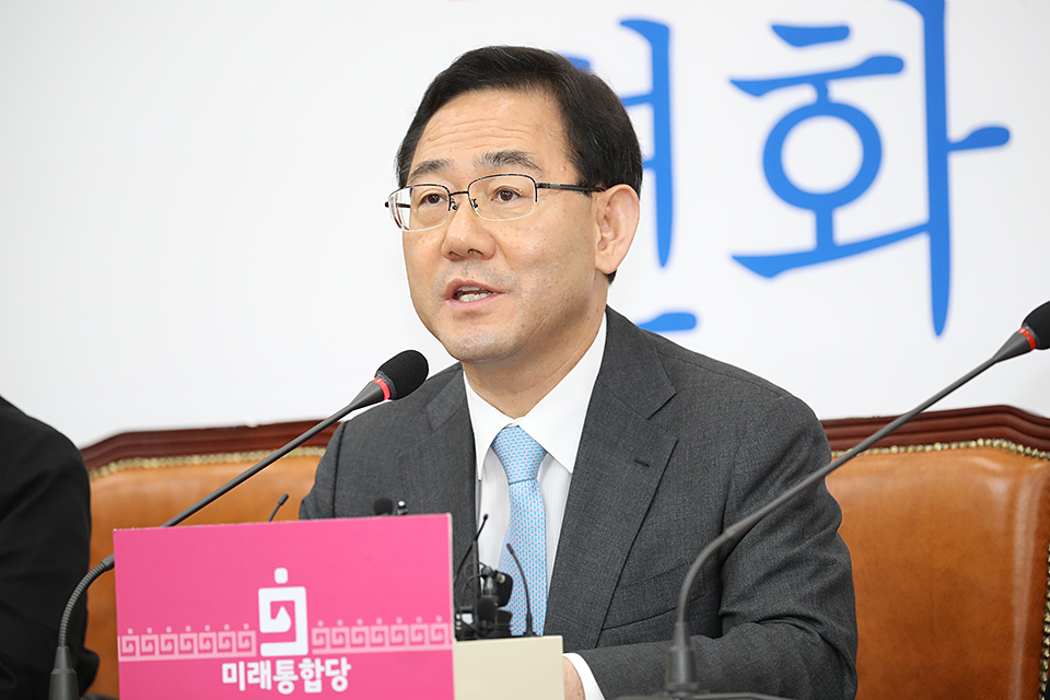 제목 노출 영역입니다 이미지