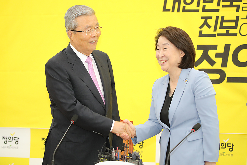 제목 노출 영역입니다 이미지