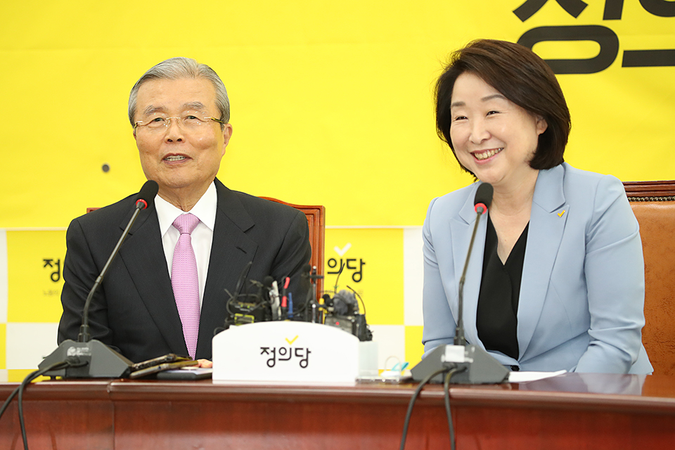 제목 노출 영역입니다 이미지
