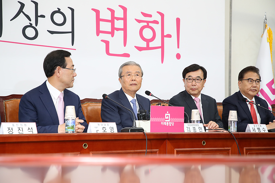 제목 노출 영역입니다 이미지
