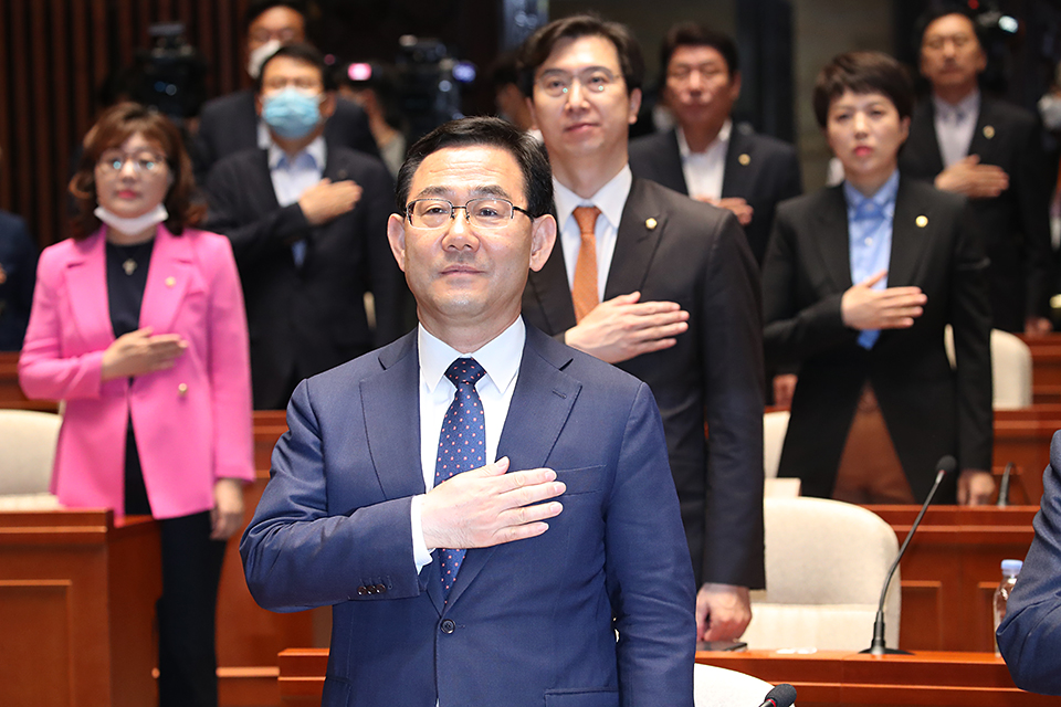 제목 노출 영역입니다 이미지